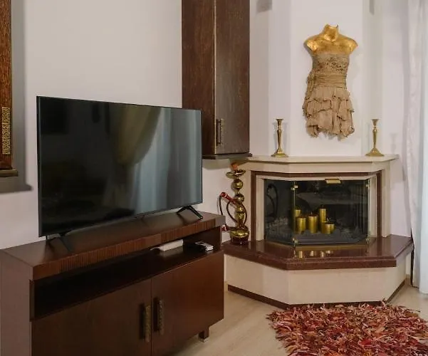 Luxury Dafnis House